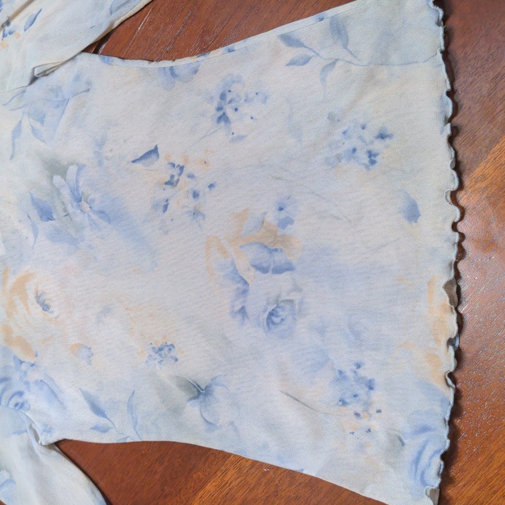 COPY - Sweet pea shirt size large. Nwt-. - Picture 5 of 7